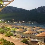 Zeybek