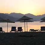 Zeybek Hotel