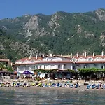 Zeybek Hotel Turunç