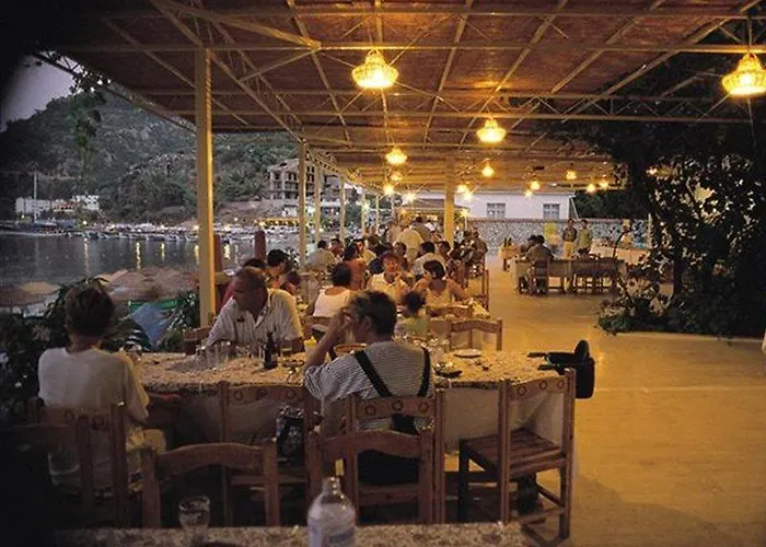 Zeybek Hotel Turunç